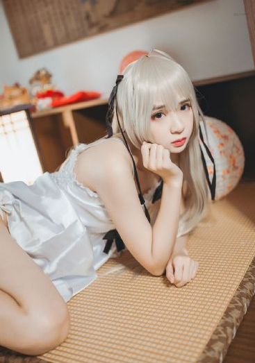 两男一马