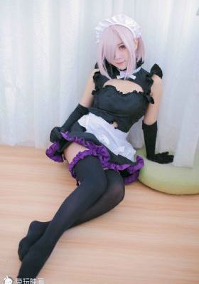 哭泣少女