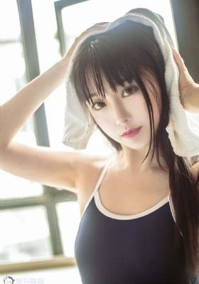 《女教师》hd中文字幕