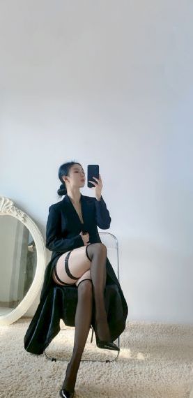 校花喂我奶乳脱她小内内动漫