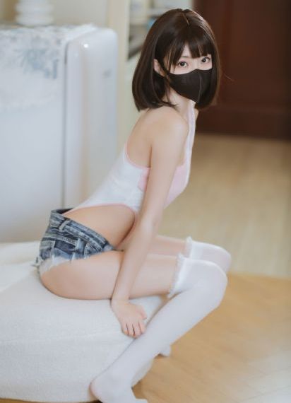 公妇乱淫中文字幕