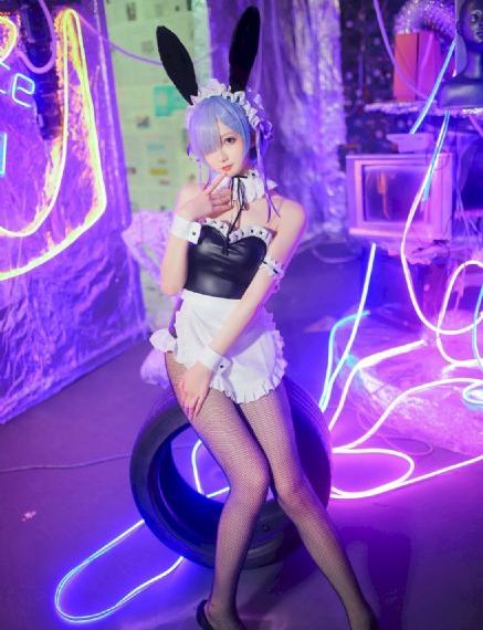 年轻的嫂子二