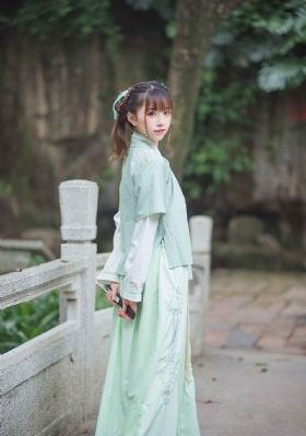 美丽背后电视剧全集免费观看