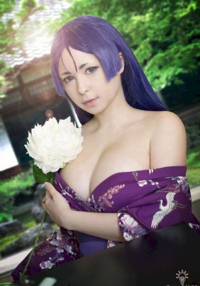 邻家妻子