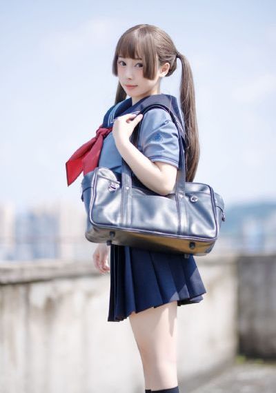 女邻居5
